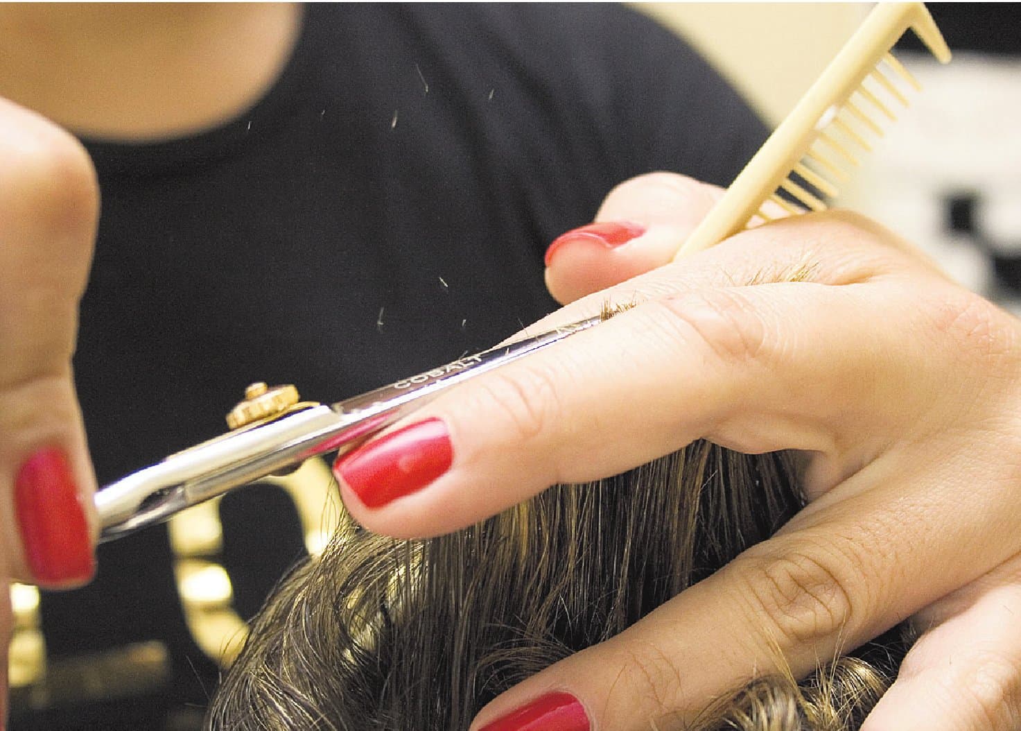 Gratis knipbeurt voor bezoekers voedselbank Amersfoort