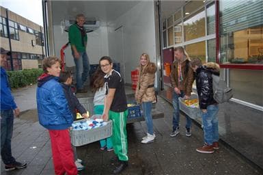 ‘Ondernemers’ Groot Goylant scoren voor Voedselbank Hilversum
