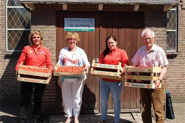 Aardbeien voor de Voedselbanken in de regio