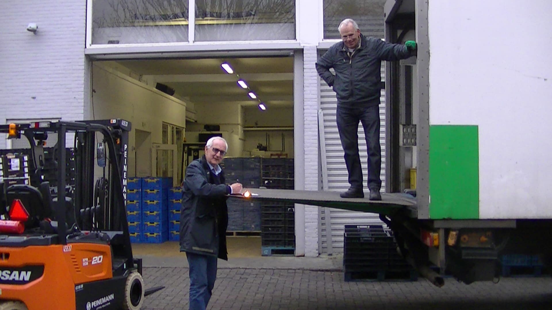 Voedselbank Spijkenisse start met Crowdfunding voor vrachtwagen